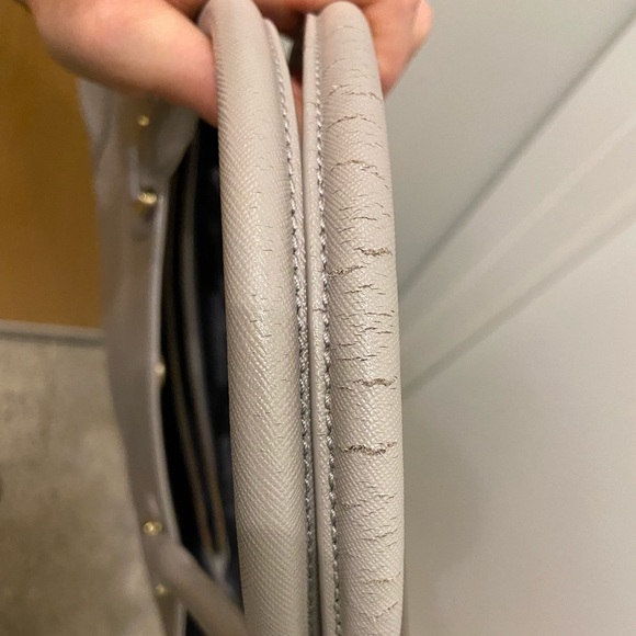 Tory Burch Grey Shoulder Bag - Picture 5 of 5